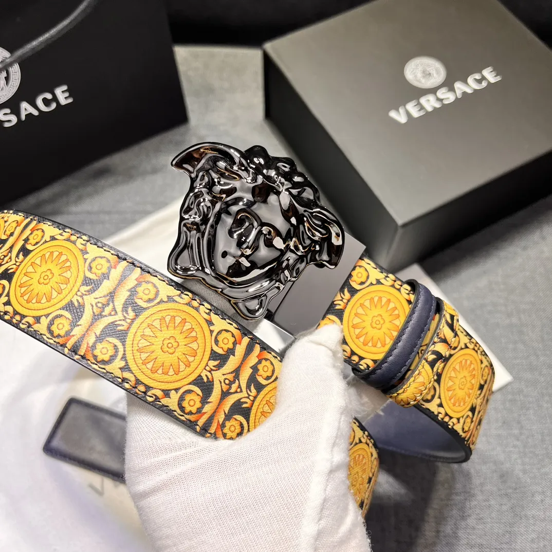 【2026】【VERSACE】(ヴェルサーチ) 4cmベルト メンズ 240912