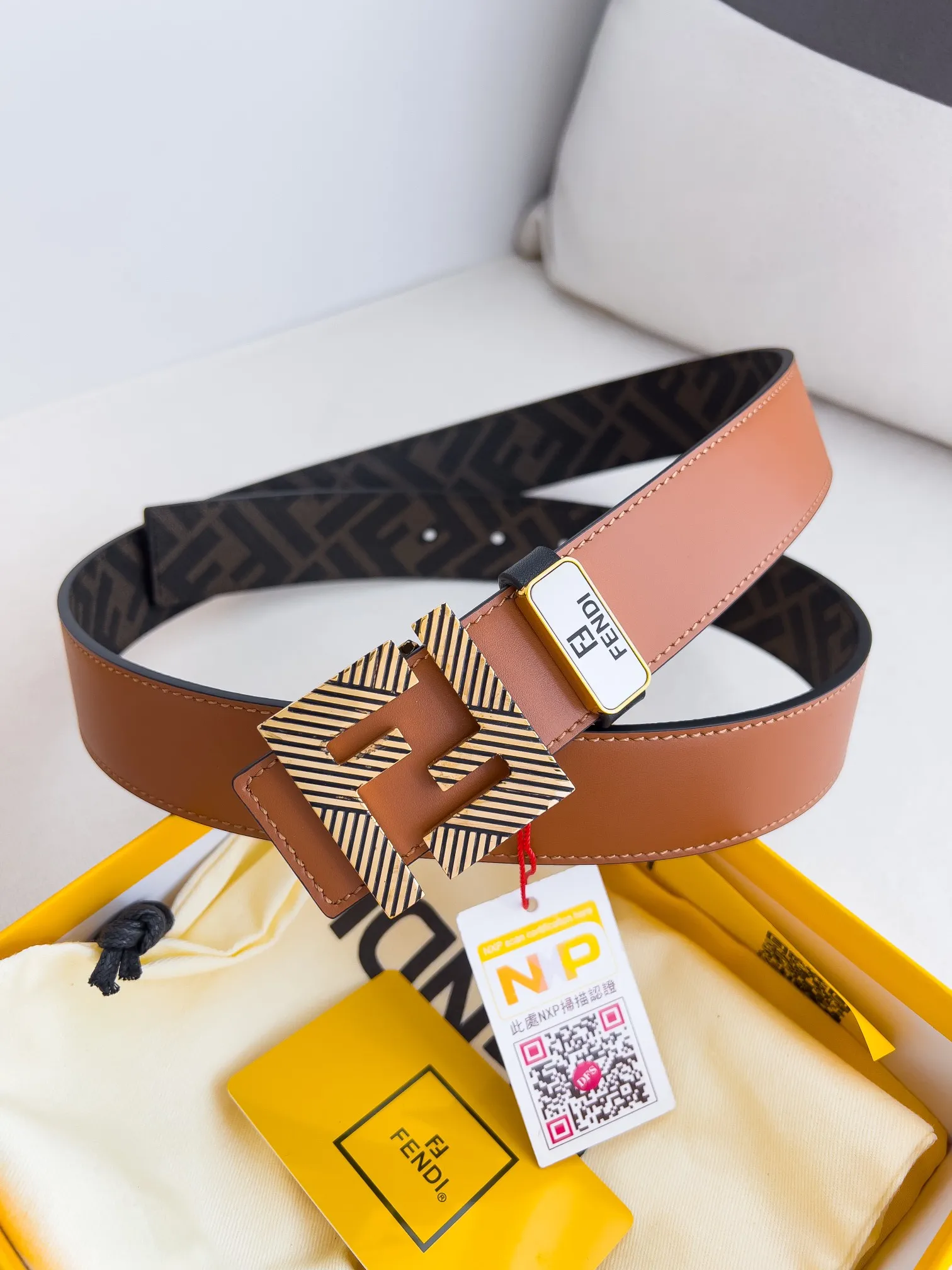 【2026】【FENDI】(フェンディ) 3.5cmベルト メンズ 240903