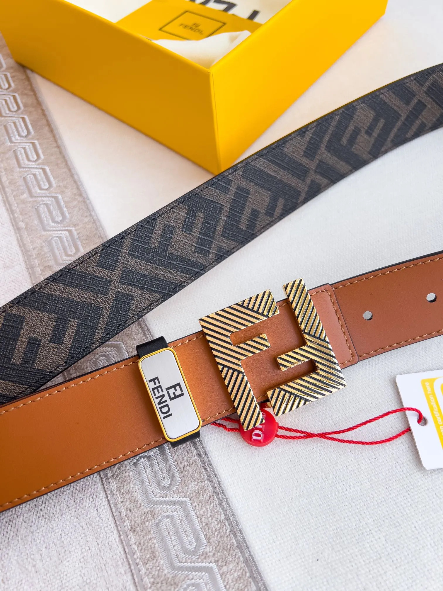 【2026】【FENDI】(フェンディ) 3.5cmベルト メンズ 240903