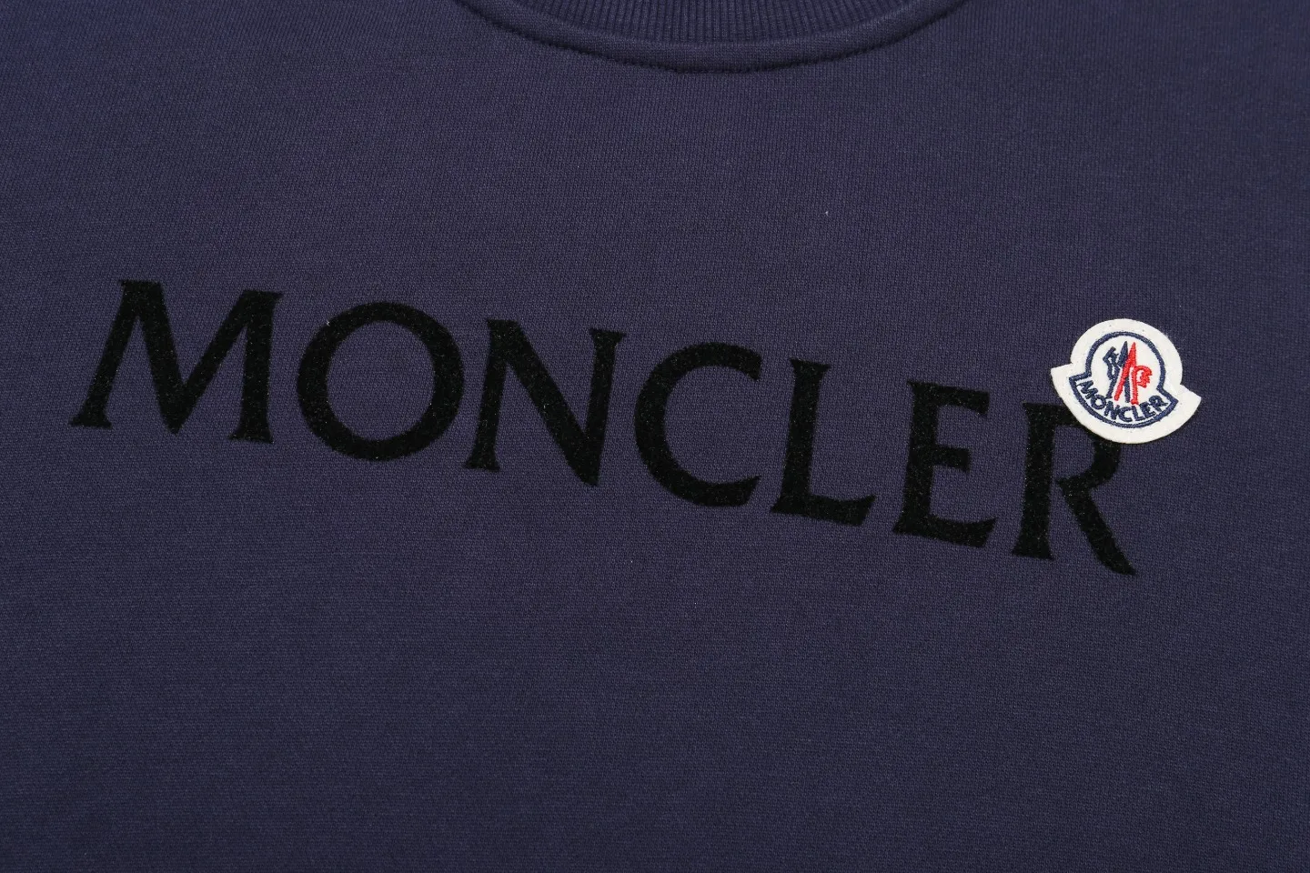 【2026】【MONCLER 公式旗艦店】モンクレール  丸首の衛衣 スウェットご好評に付き再入荷 240902