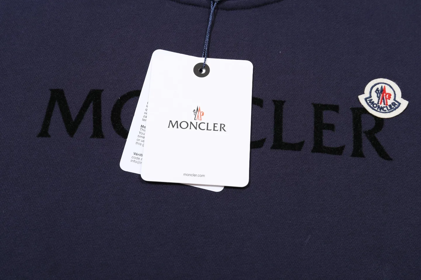 【2026】【MONCLER 公式旗艦店】モンクレール  丸首の衛衣 スウェットご好評に付き再入荷 240902