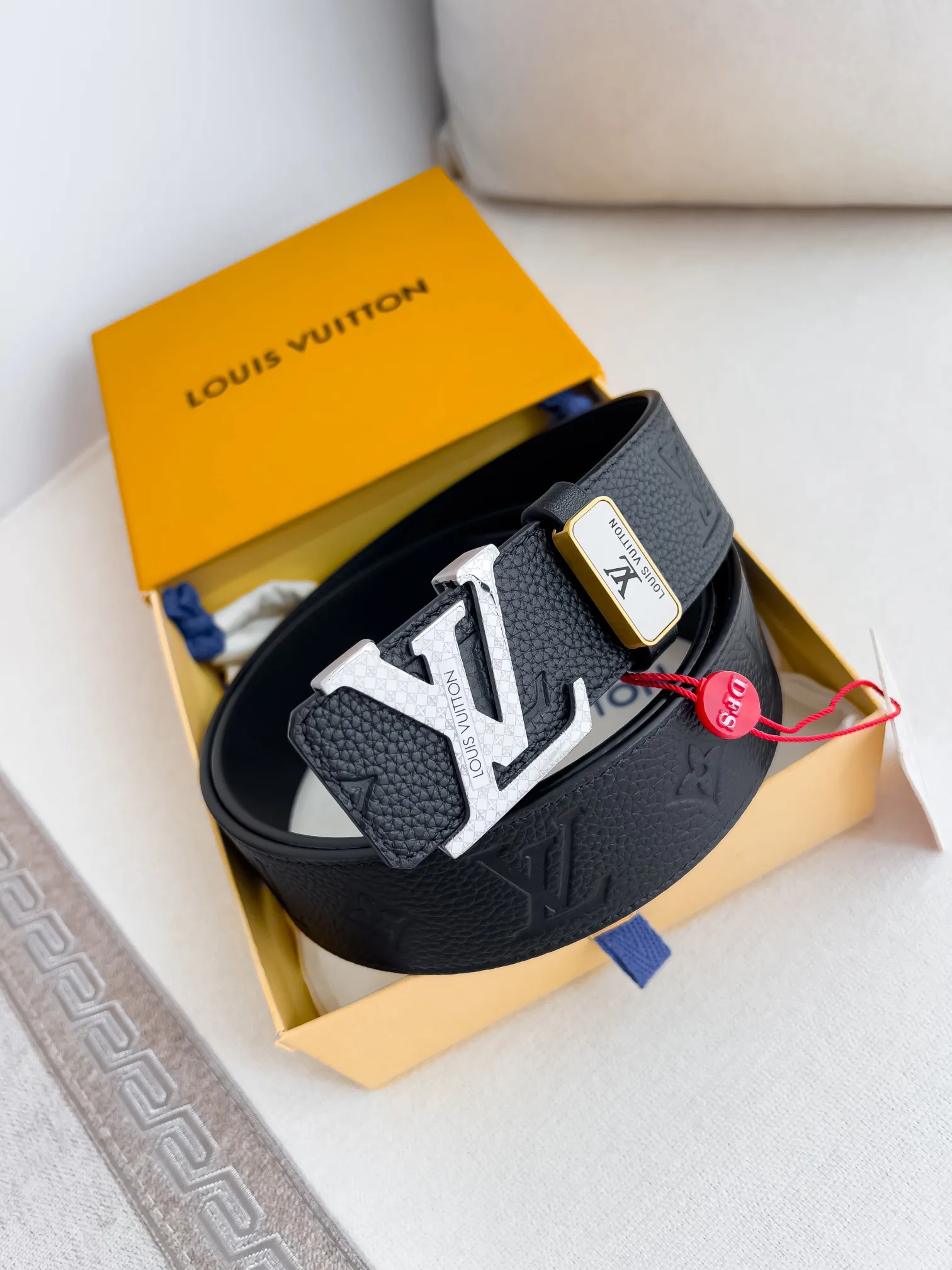 【2026】LV【LOUIS VUITTON】(ルイヴィトン) 3.8cmベルト メンズ  240903