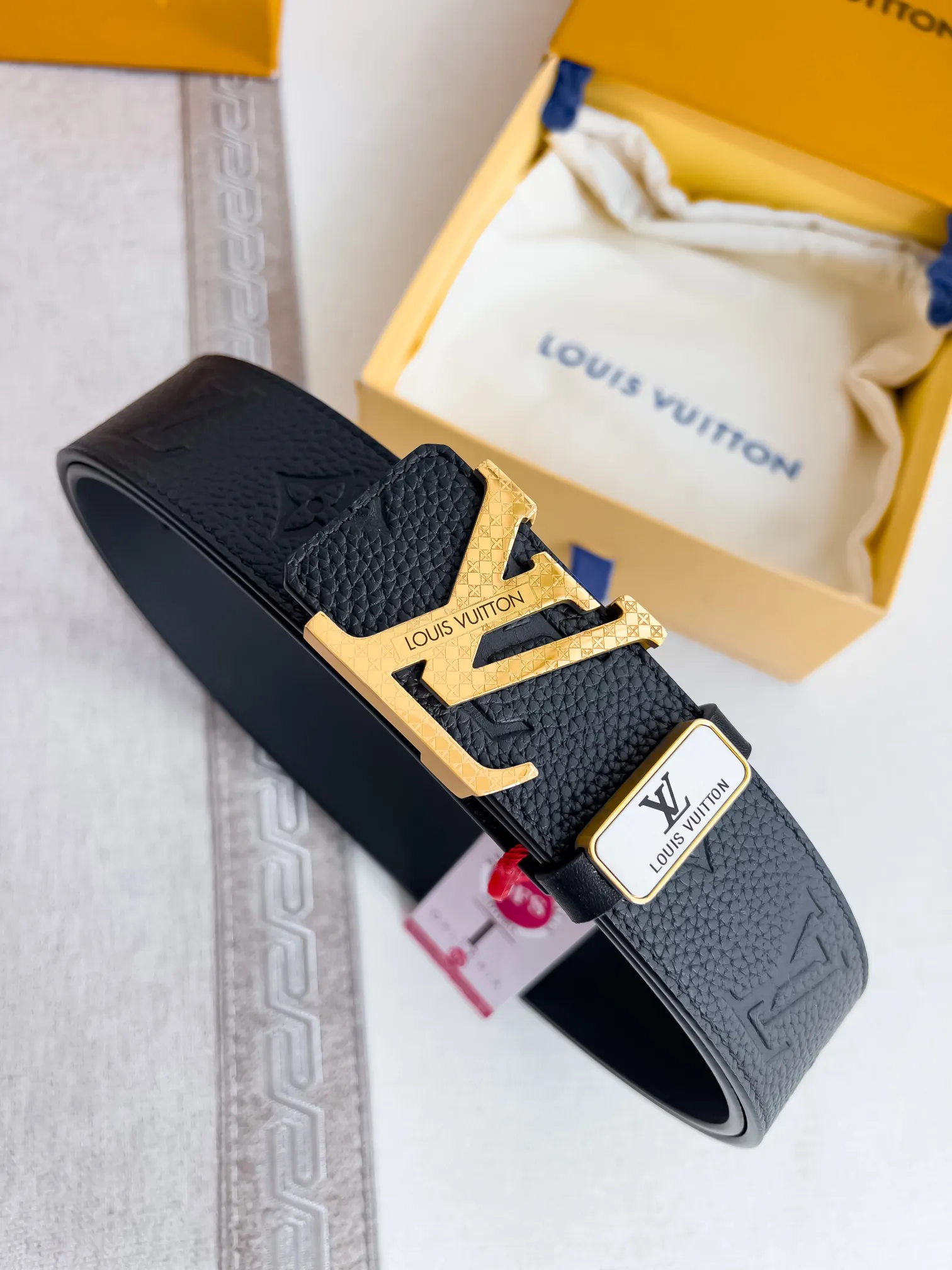 【2026】LV【LOUIS VUITTON】(ルイヴィトン) 3.8cmベルト メンズ  240903