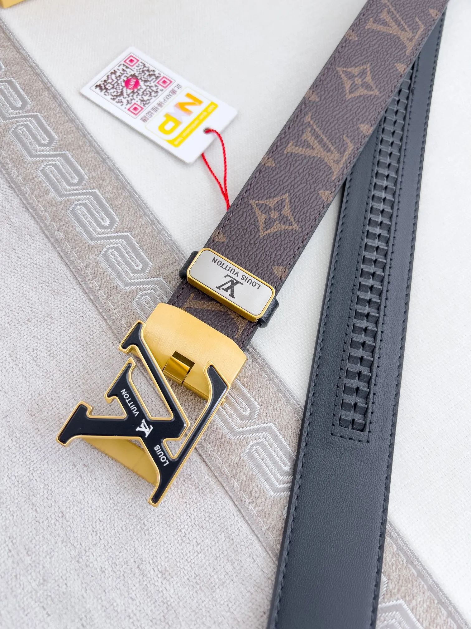 【2026】LV【LOUIS VUITTON】(ルイヴィトン) 3.5cmベルト メンズ  240903