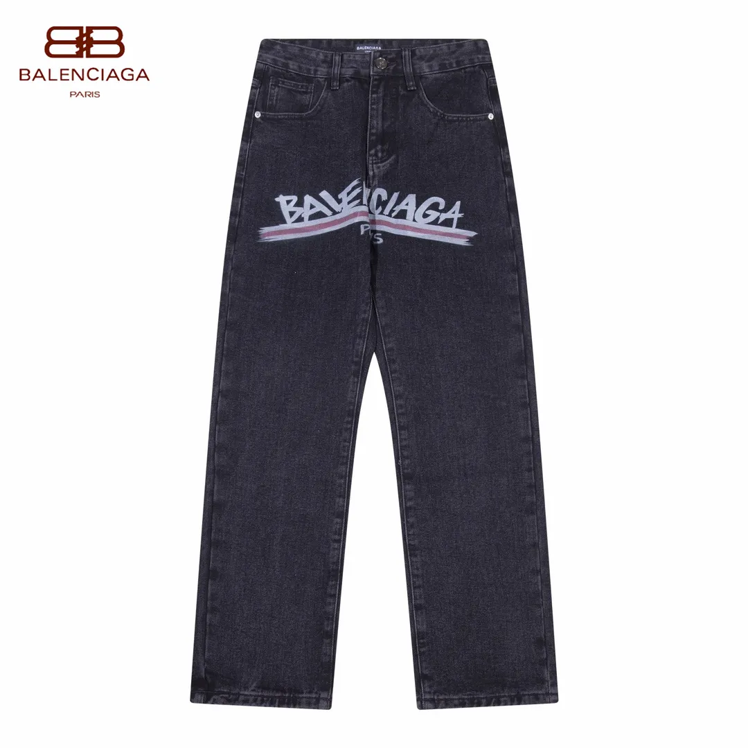 【2026】【BALENCIAGA 公式旗艦店】バレンシアガ  ジーパン  ご好評に付き再入荷  240830