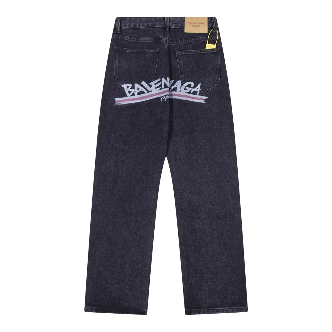 【2026】【BALENCIAGA 公式旗艦店】バレンシアガ  ジーパン  ご好評に付き再入荷  240830