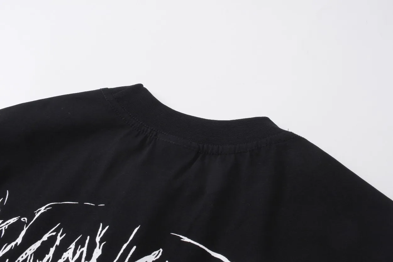 【2026】【BALENCIAGA 公式旗艦店】バレンシアガ  丸首の衛衣 スウェットご好評に付き再入荷 240829