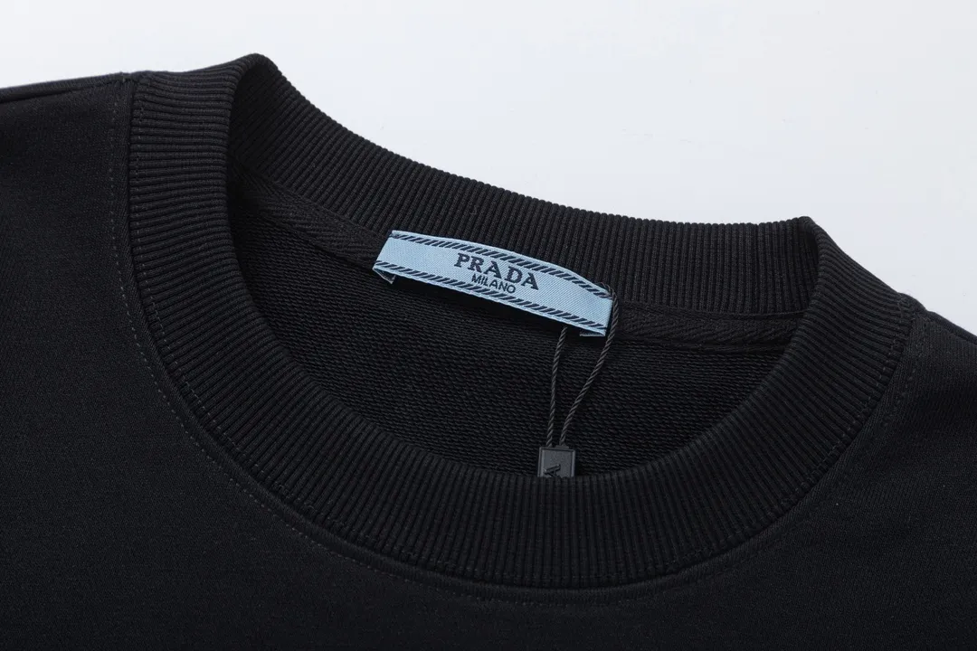 【2026】【PRADA 公式旗艦店】プラダ  丸首の衛衣 スウェットご好評に付き再入荷 240828