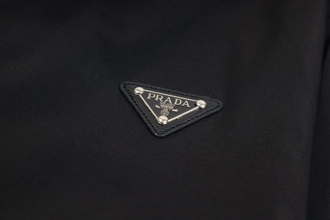 【2026】【PRADA  公式旗艦店】プラダ  ジャケット着 好評に付き再入荷 240828