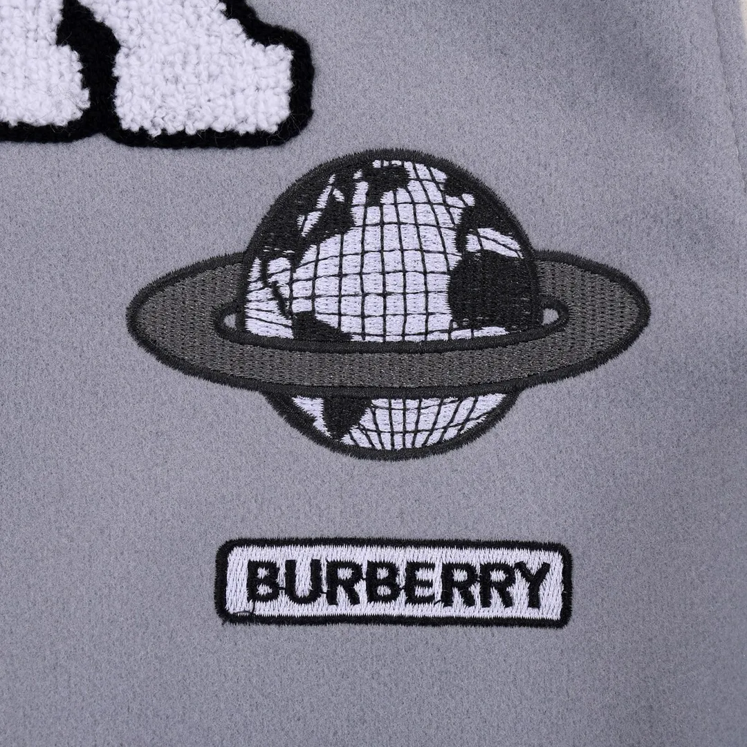 【2026】【BURBERRY 公式旗艦店】バーバリー  ジャケット着 好評に付き再入荷 240827