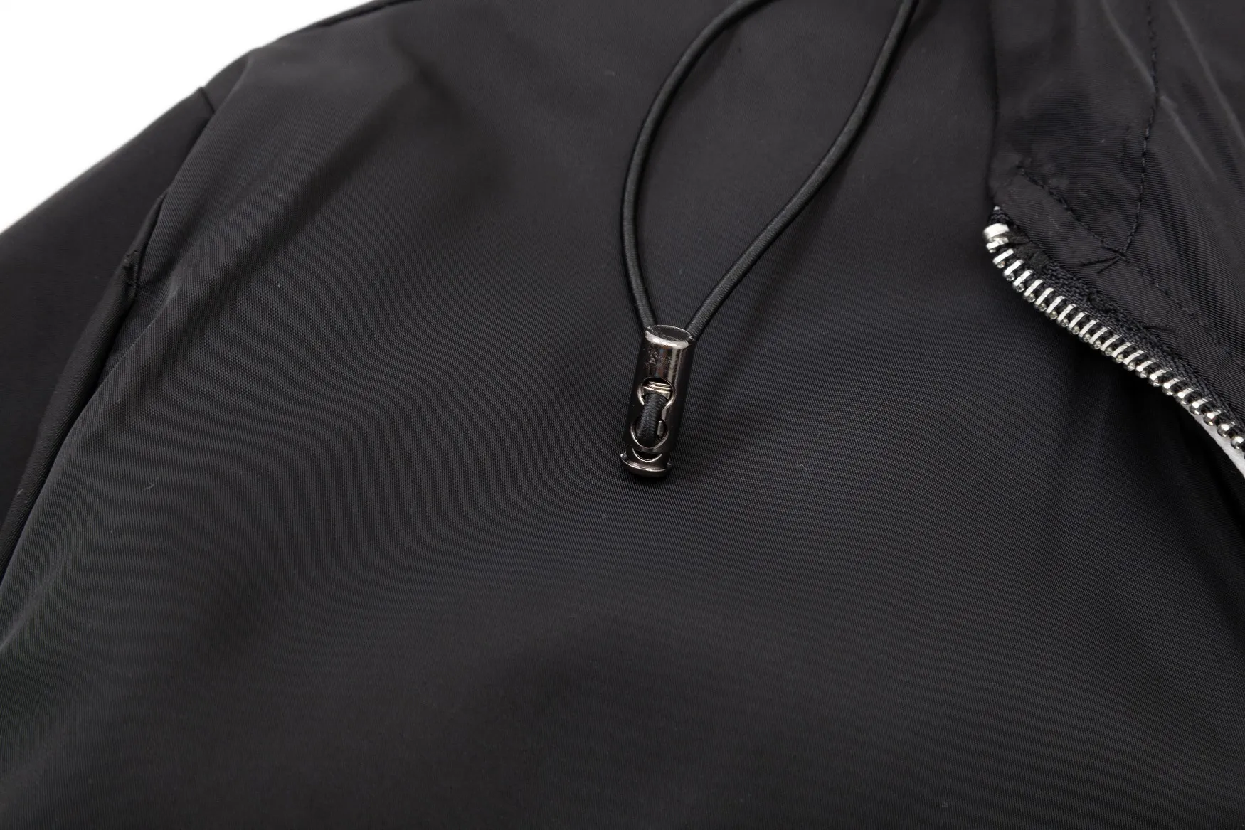 【2026】【PRADA  公式旗艦店】プラダ  ジャケット着 好評に付き再入荷 240826