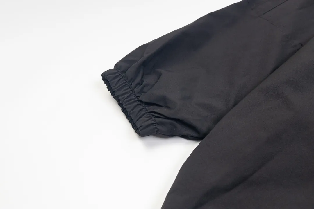 【2026】【BALENCIAGA 公式旗艦店】 バレンシアガ  ジャケット着 好評に付き再入荷 240827