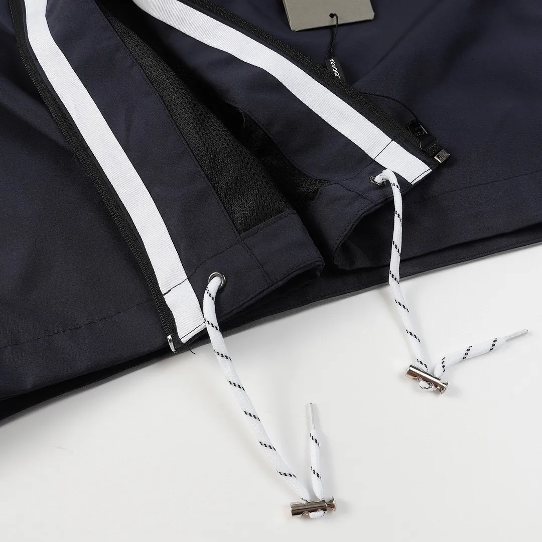 【2026】【BALENCIAGA 公式旗艦店】 バレンシアガ  ジャケット着 好評に付き再入荷 240827