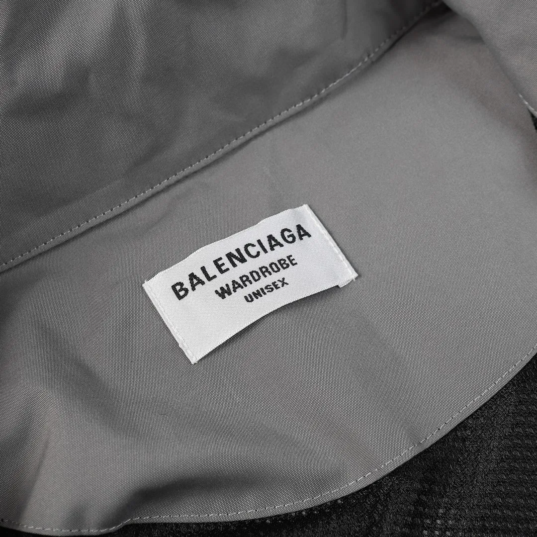 【2026】【BALENCIAGA 公式旗艦店】 バレンシアガ  ジャケット着 好評に付き再入荷 240827