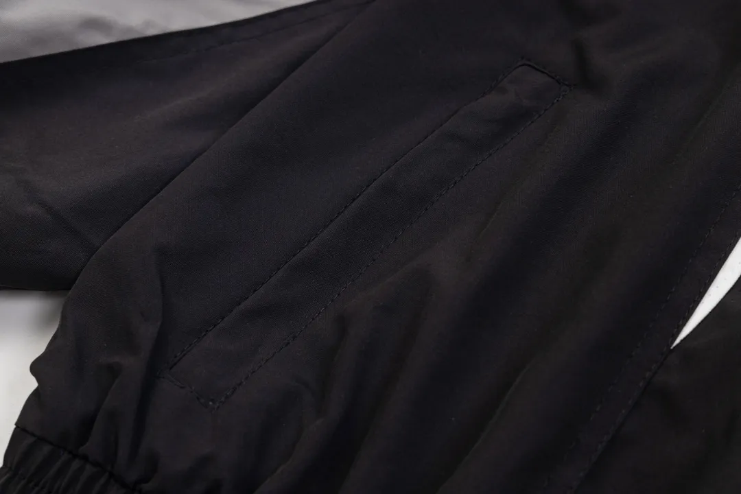 【2026】【BALENCIAGA 公式旗艦店】 バレンシアガ  ジャケット着 好評に付き再入荷 240827