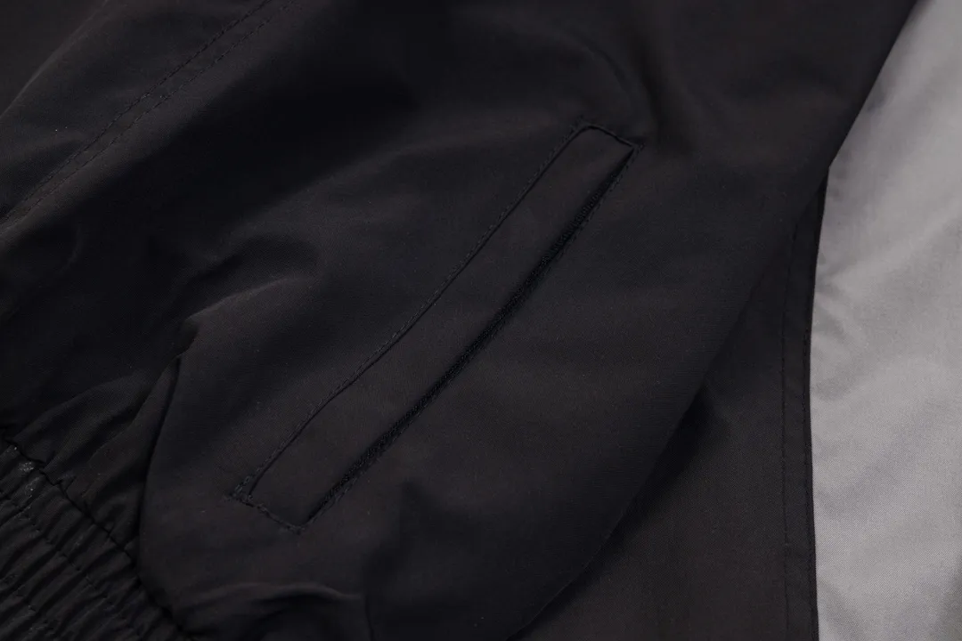 【2026】【BALENCIAGA 公式旗艦店】 バレンシアガ  ジャケット着 好評に付き再入荷 240827