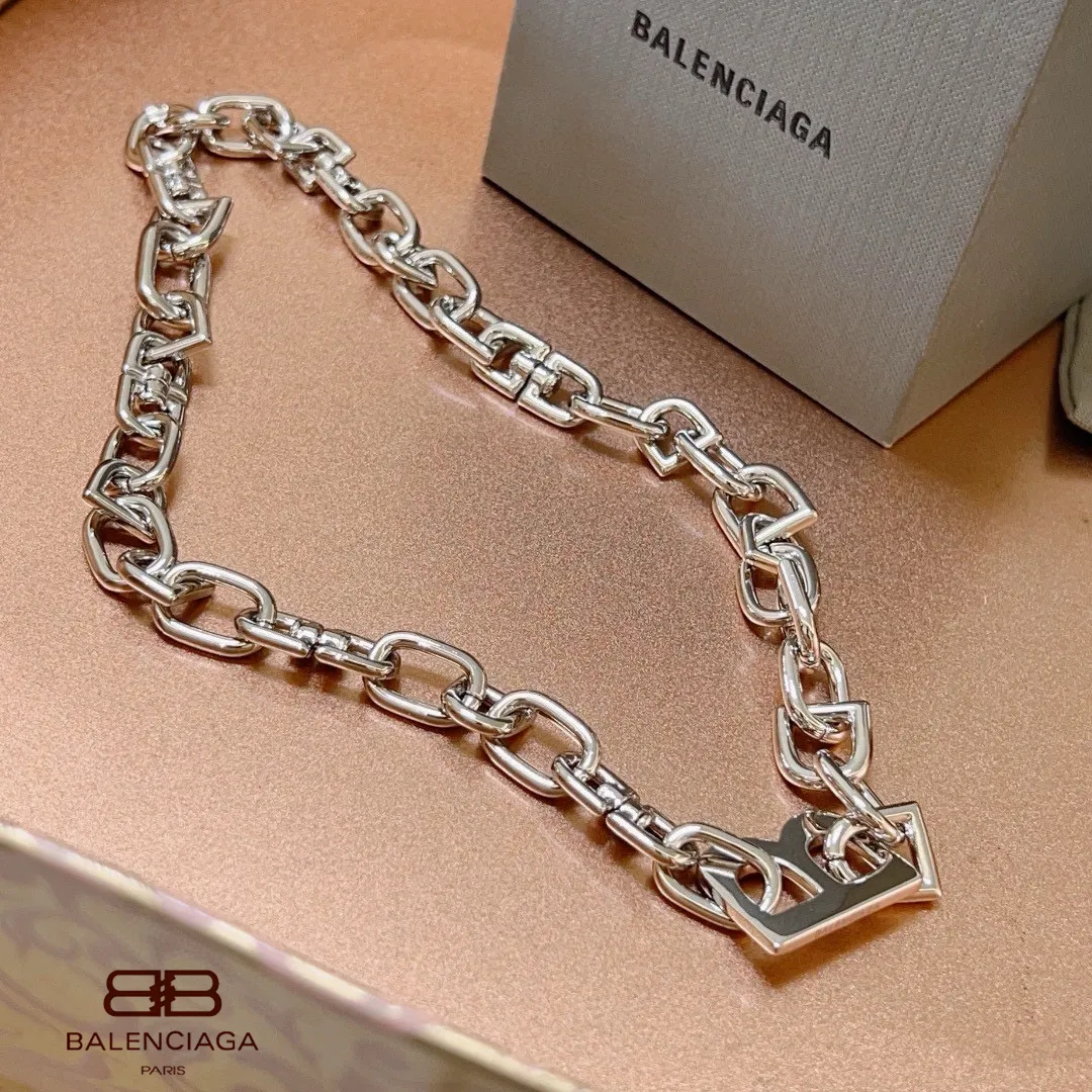 【2026】【BALENCIAGA】ネックレス、新しいネックレス万能シンプルファッションオーナメント  240814