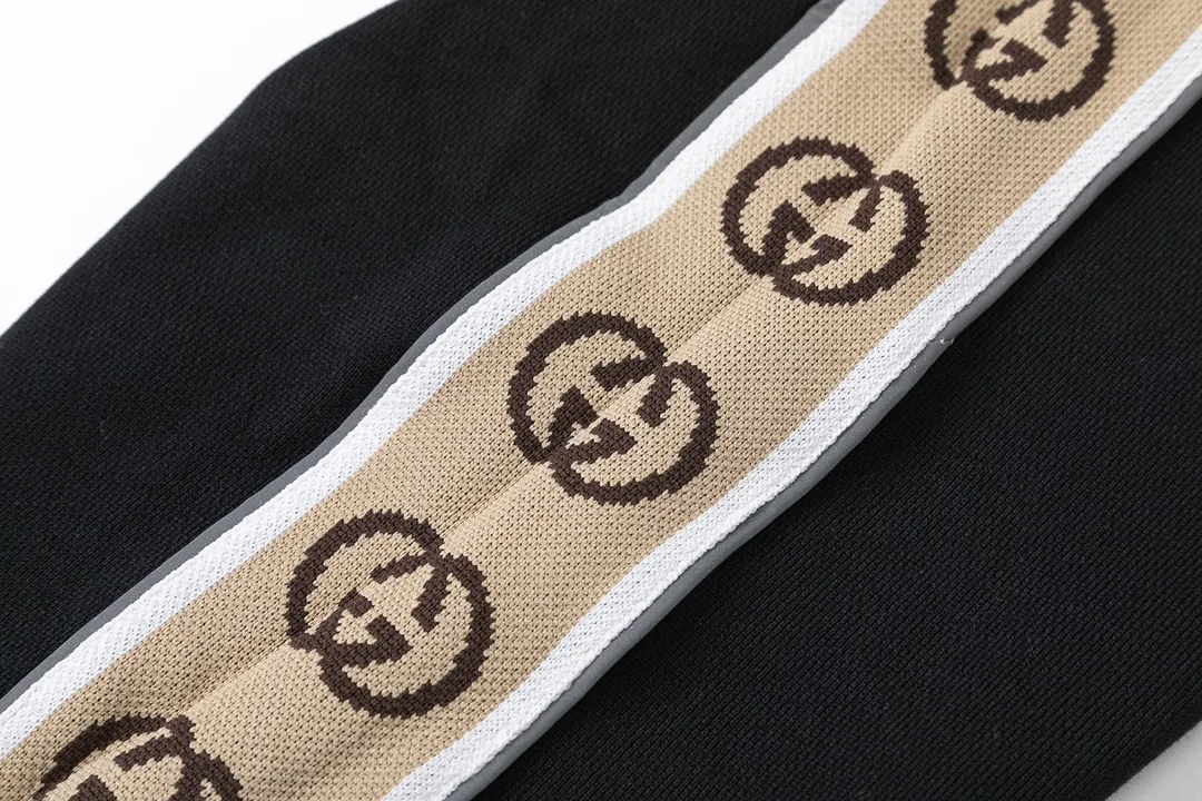 【2026】【GUCCI  公式旗艦店】グッチ  パーカー  スウェットご好評に付き再入荷 240805