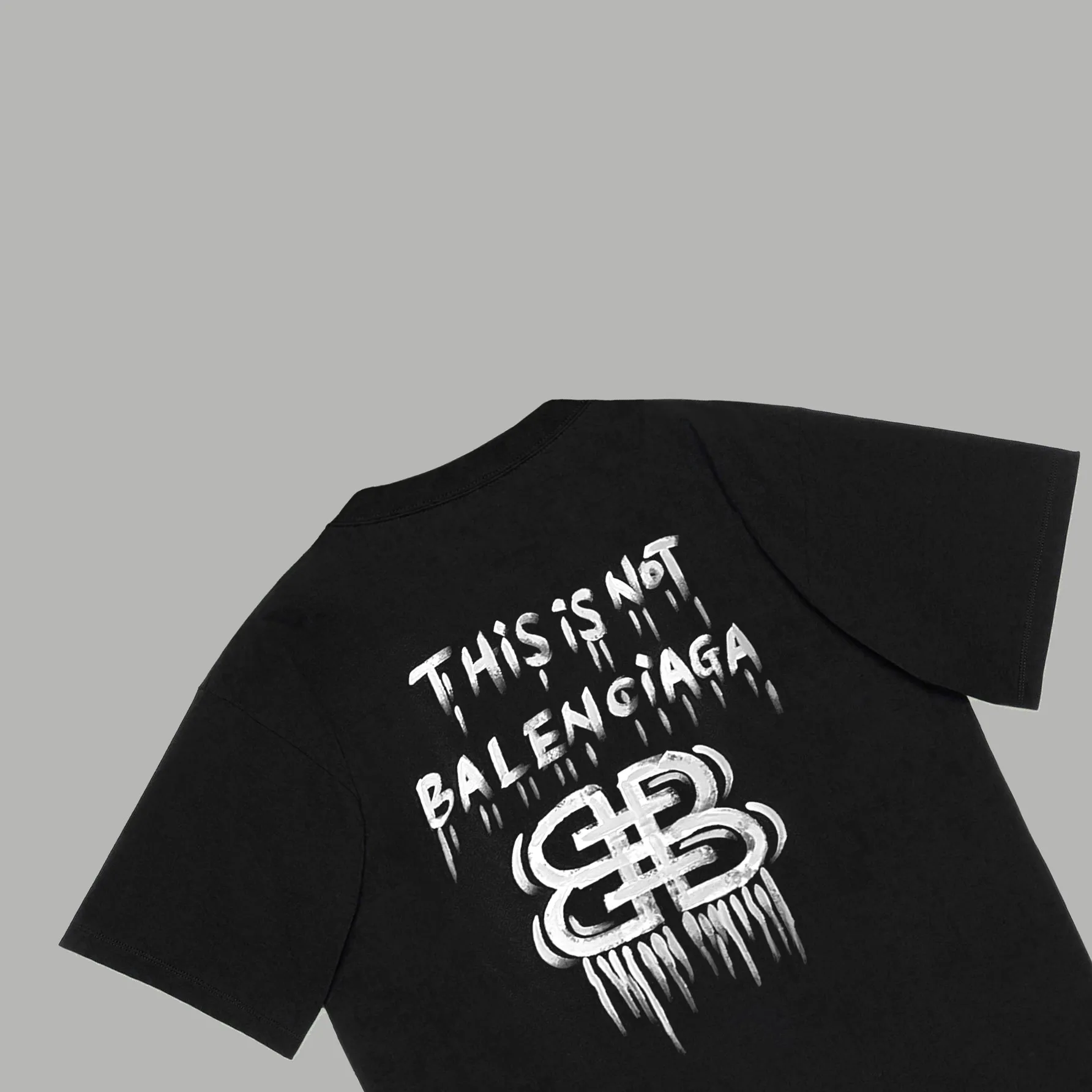 【2026】【BALENCIAGA  公式旗艦店】バレンシアガ  Tシャツ ご好評に付き再入荷 240731