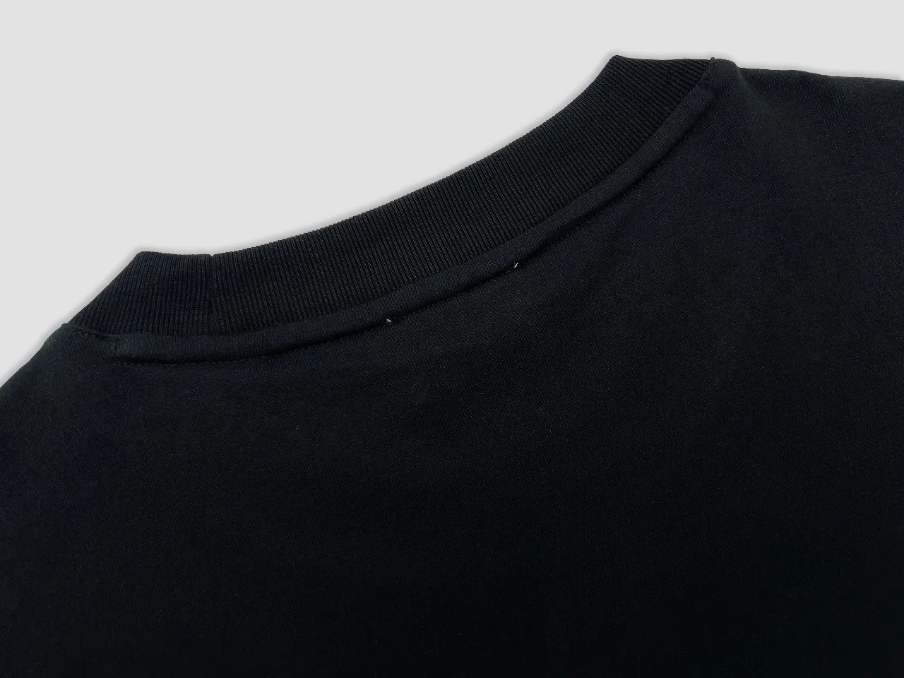【2026】【BALENCIAGA  公式旗艦店】バレンシアガ  Tシャツ ご好評に付き再入荷 240731