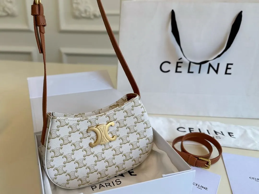 【2026】【CELINE 公式旗艦店】セリーヌ ハンドバッグ 当日出荷 好評に付き再入荷！22*13CM  1240723
