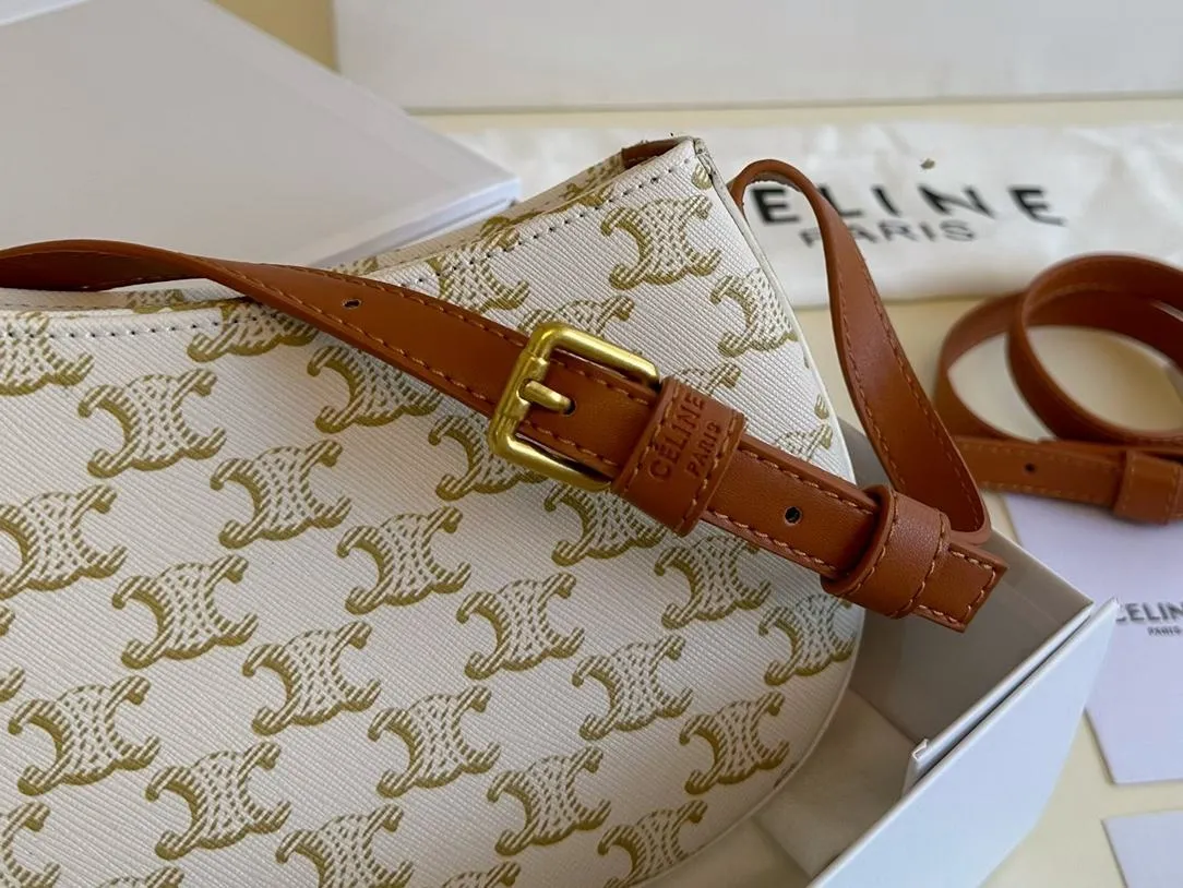 【2026】【CELINE 公式旗艦店】セリーヌ ハンドバッグ 当日出荷 好評に付き再入荷！22*13CM  1240723