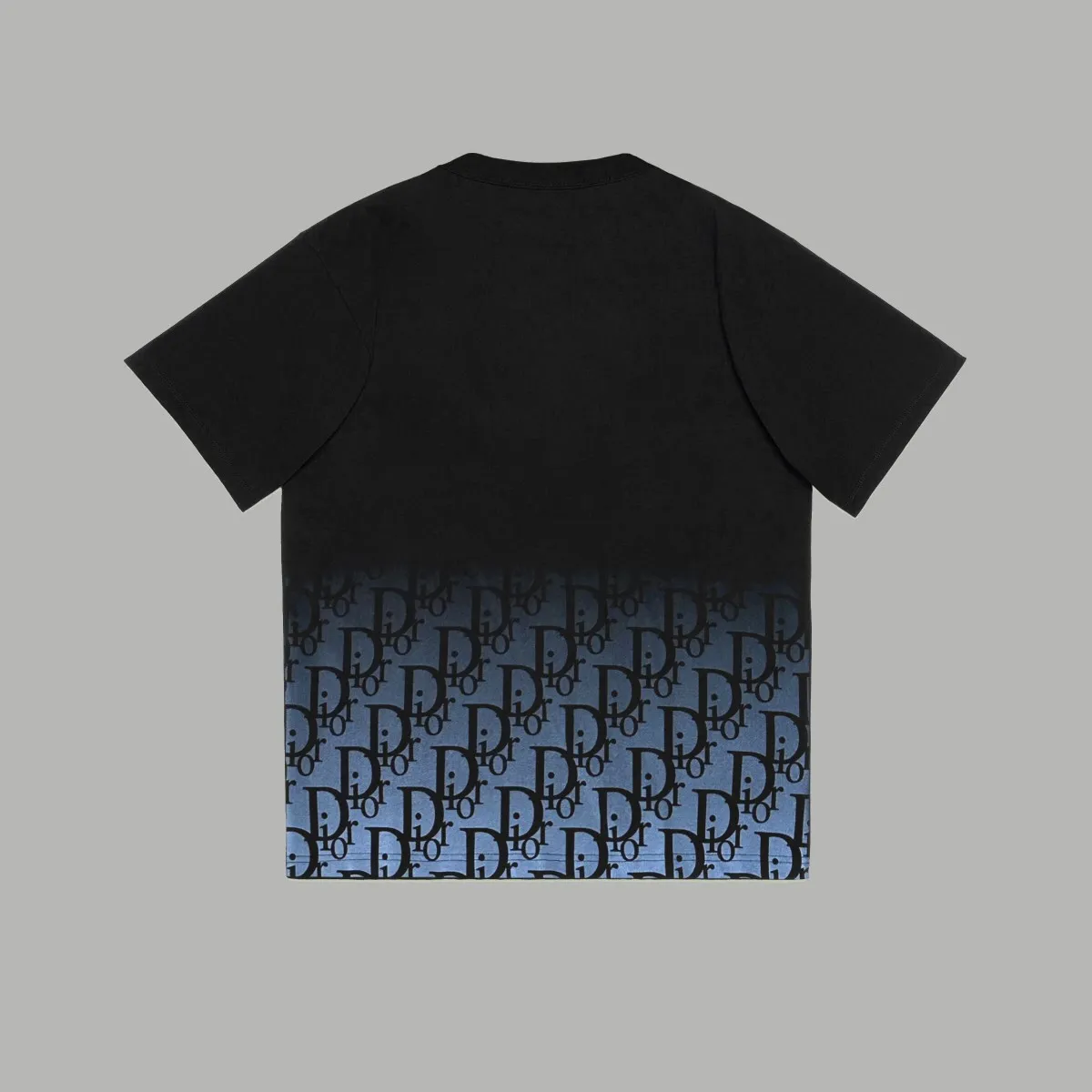 【2026】【DIOR 公式旗艦店】ディオール   Tシャツ ご好評に付き再入荷 240718