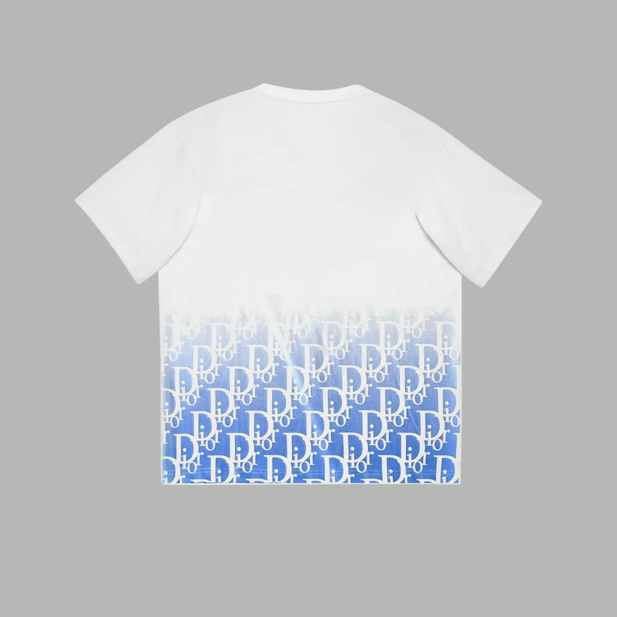 【2026】【DIOR 公式旗艦店】ディオール   Tシャツ ご好評に付き再入荷 240718