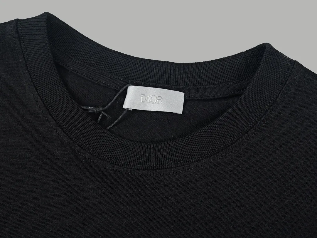 【2026】【DIOR 公式旗艦店】ディオール   Tシャツ ご好評に付き再入荷 240718