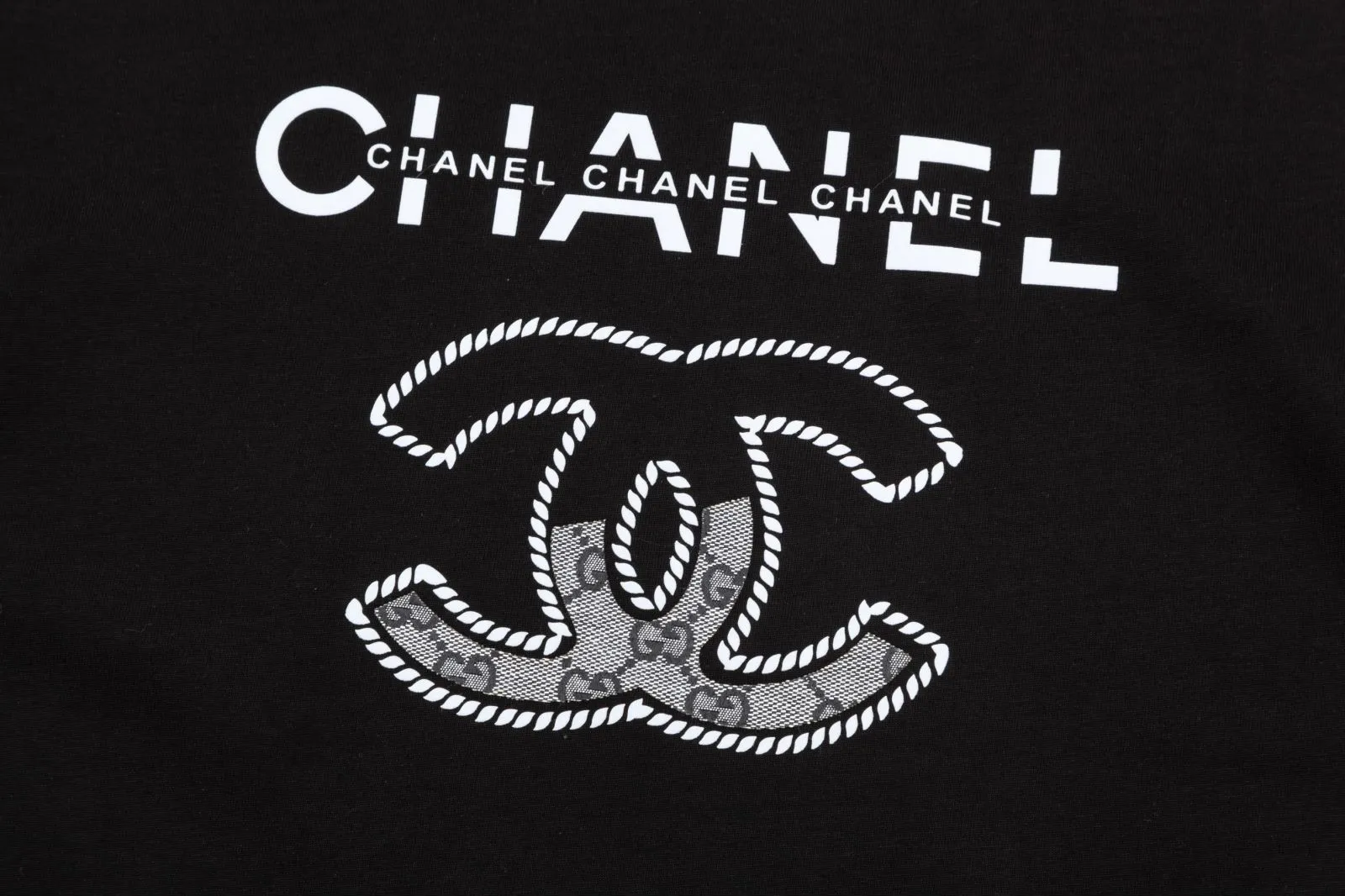 【2026】【CHANEL 公式旗艦店】シャネル  Tシャツ ご好評に付き再入荷 240719