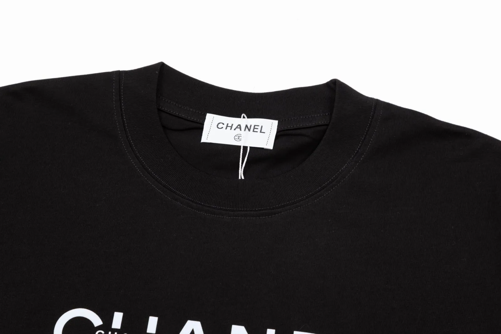【2026】【CHANEL 公式旗艦店】シャネル  Tシャツ ご好評に付き再入荷 240719