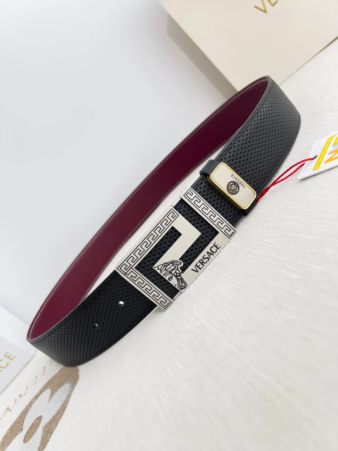 【2026】【VERSACE】(ヴェルサーチ) 3.8cmベルト メンズ 24706