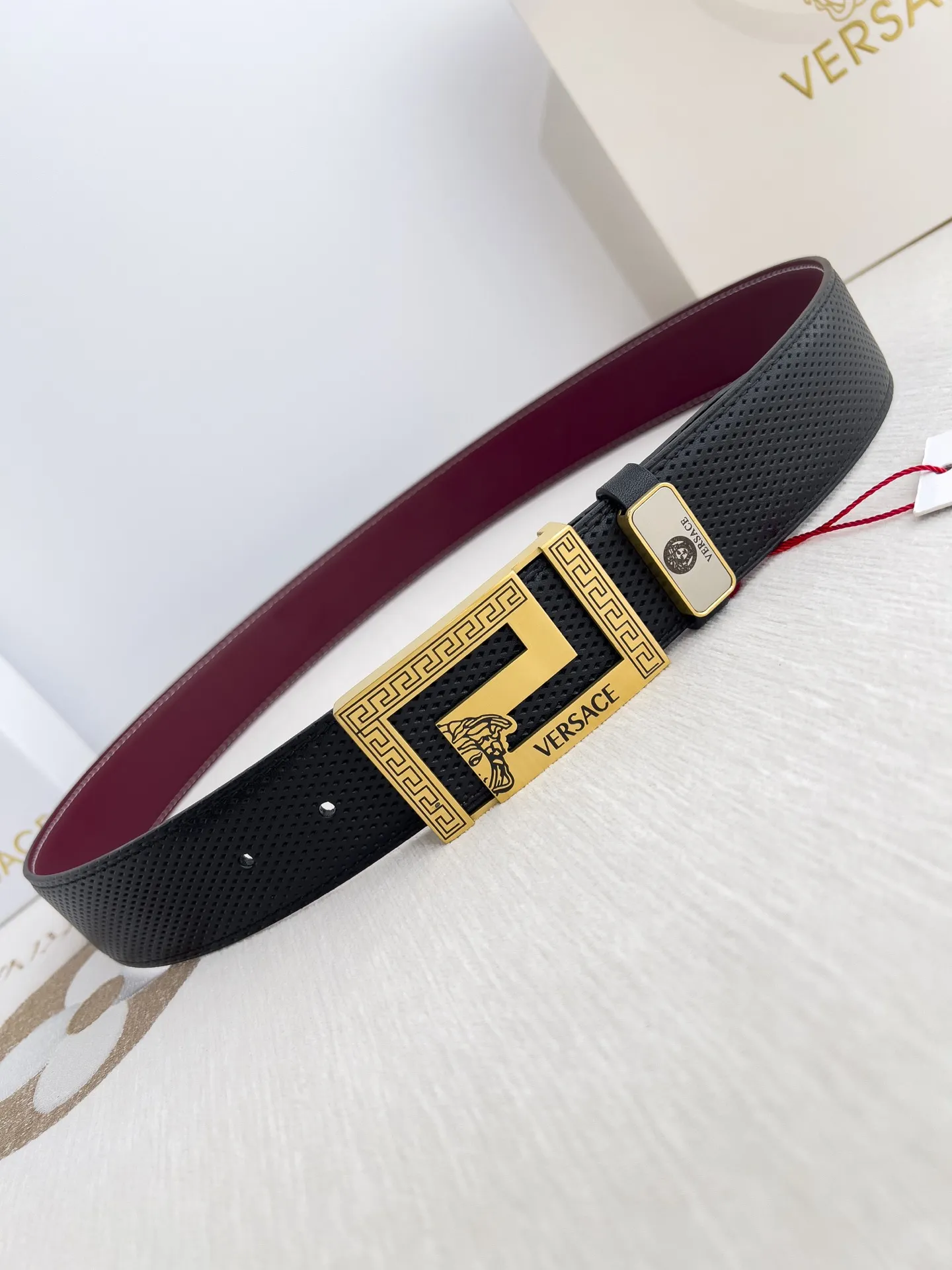 【2026】【VERSACE】(ヴェルサーチ) 3.8cmベルト メンズ 24706