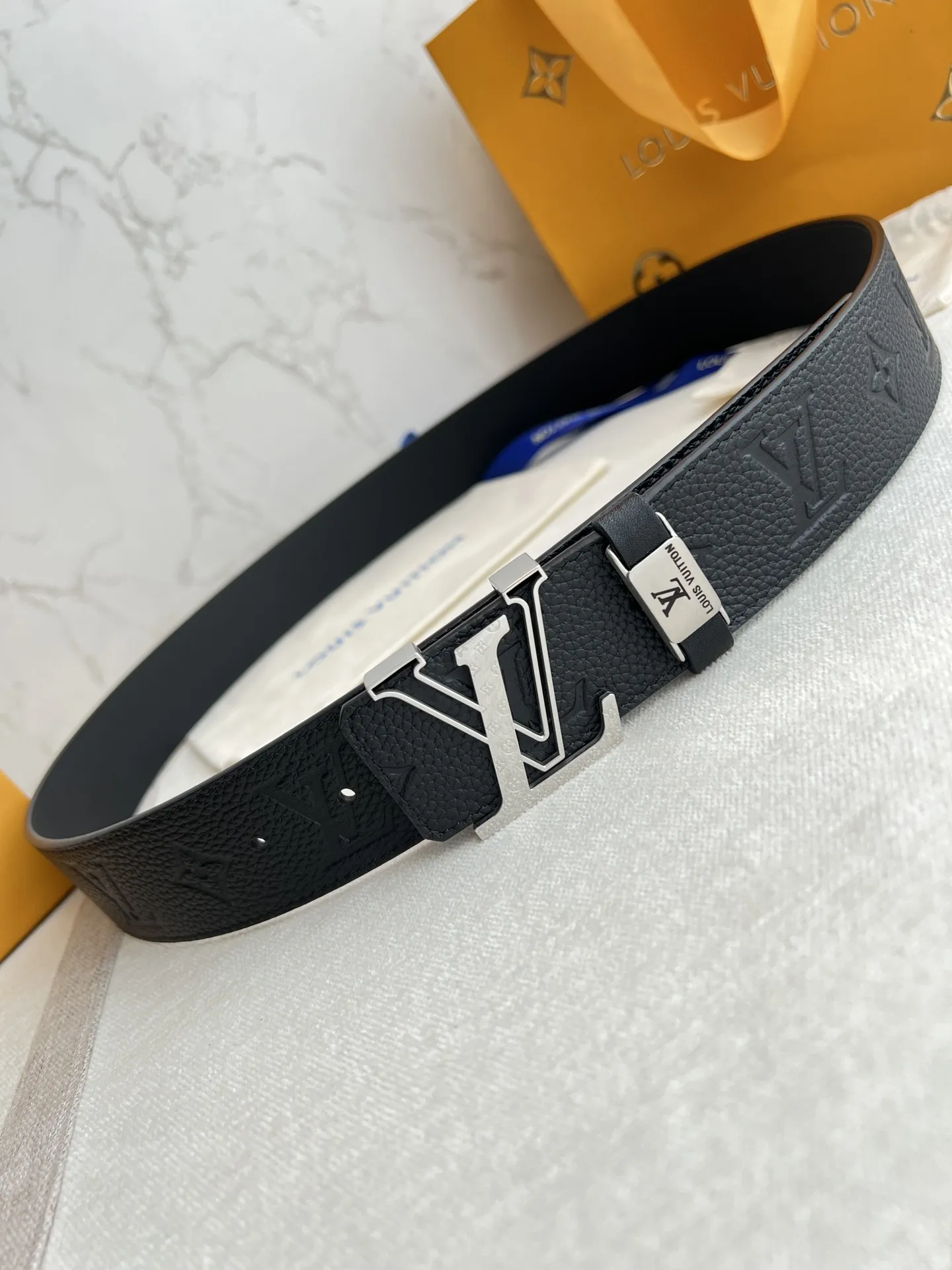 【2026】【LOUIS VUITTON】(ルイヴィトン) 3.8cmベルト メンズ  24706