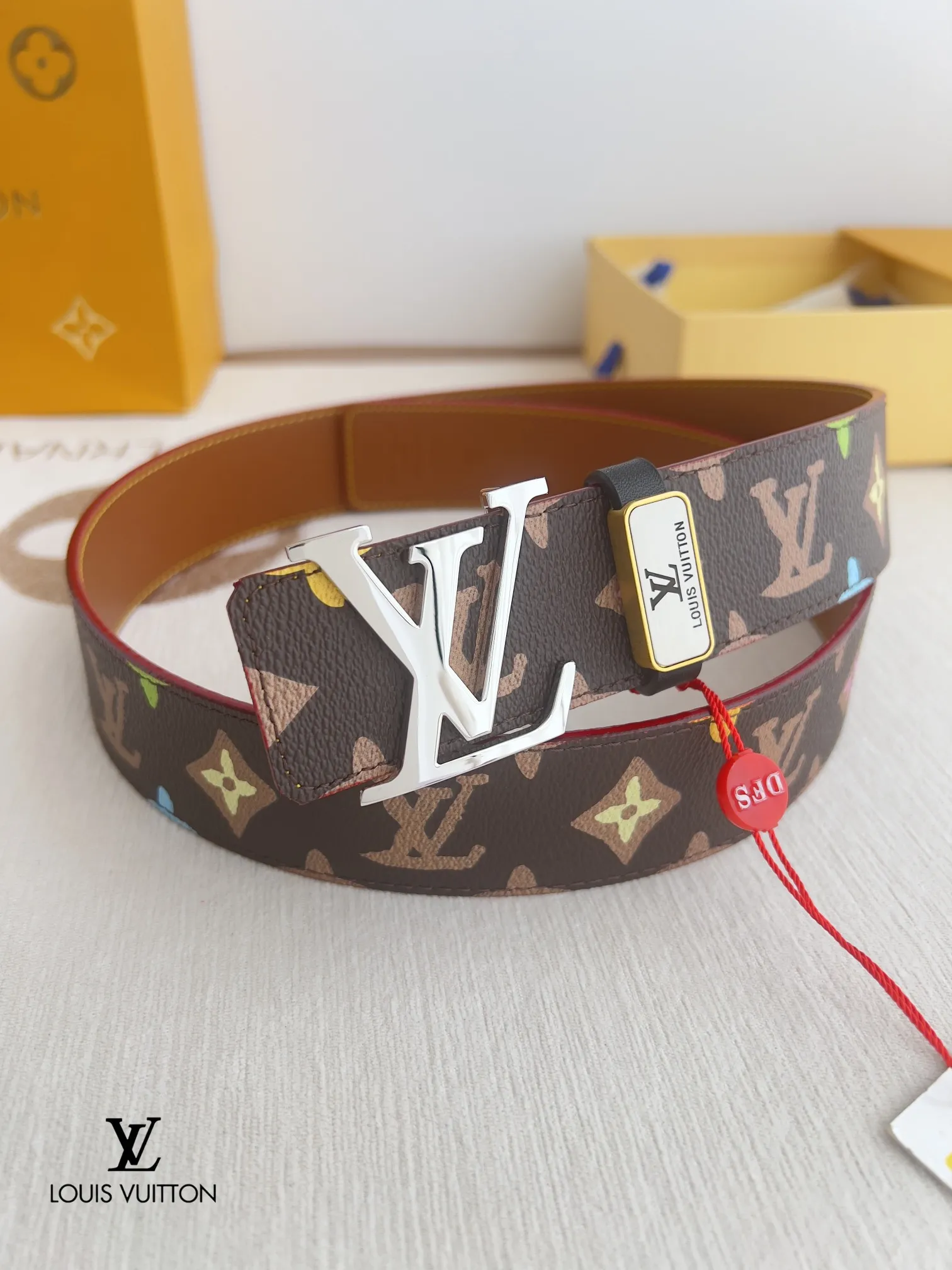 【2026】LV【LOUIS VUITTON】(ルイヴィトン) 3.8cmベルト メンズ  24706