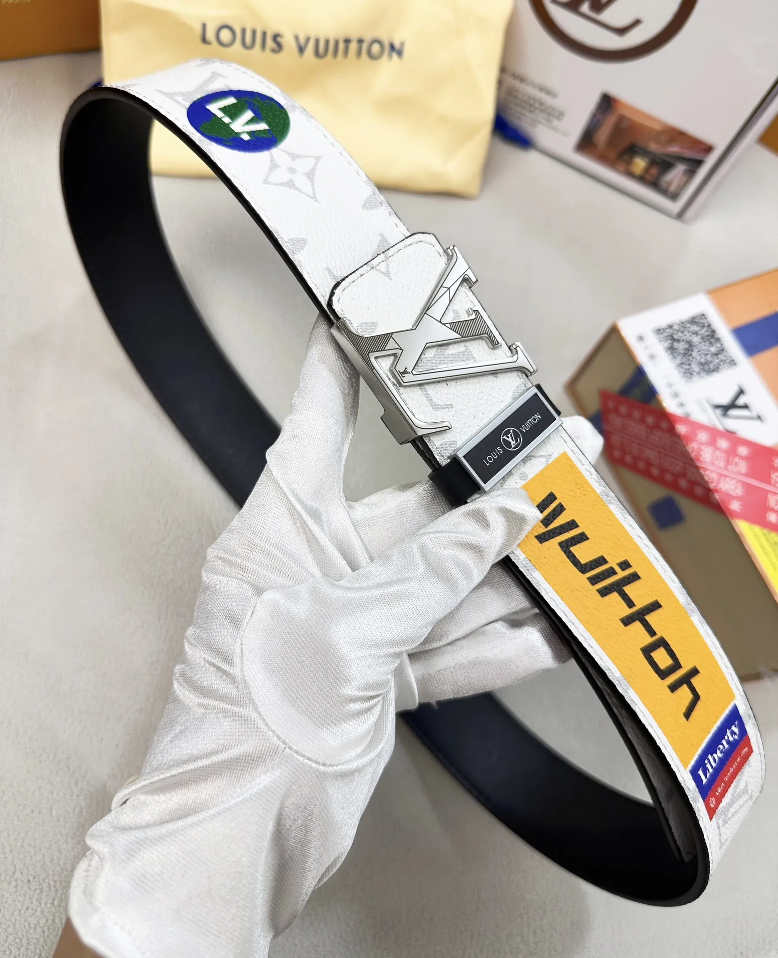 【2026】LV【LOUIS VUITTON】(ルイヴィトン) 3.8cmベルト メンズ  24706