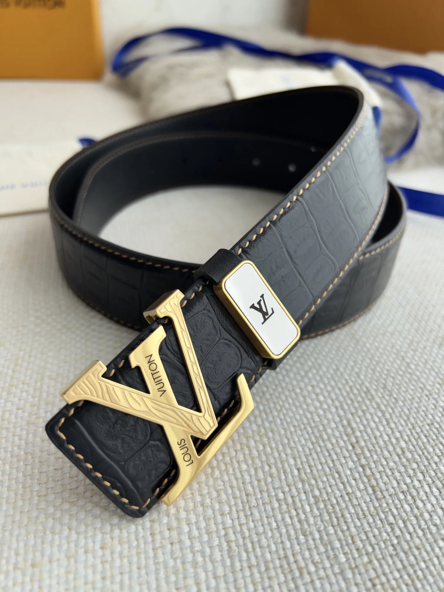 【2026】LV【LOUIS VUITTON】(ルイヴィトン) 3.8cmベルト メンズ  24706
