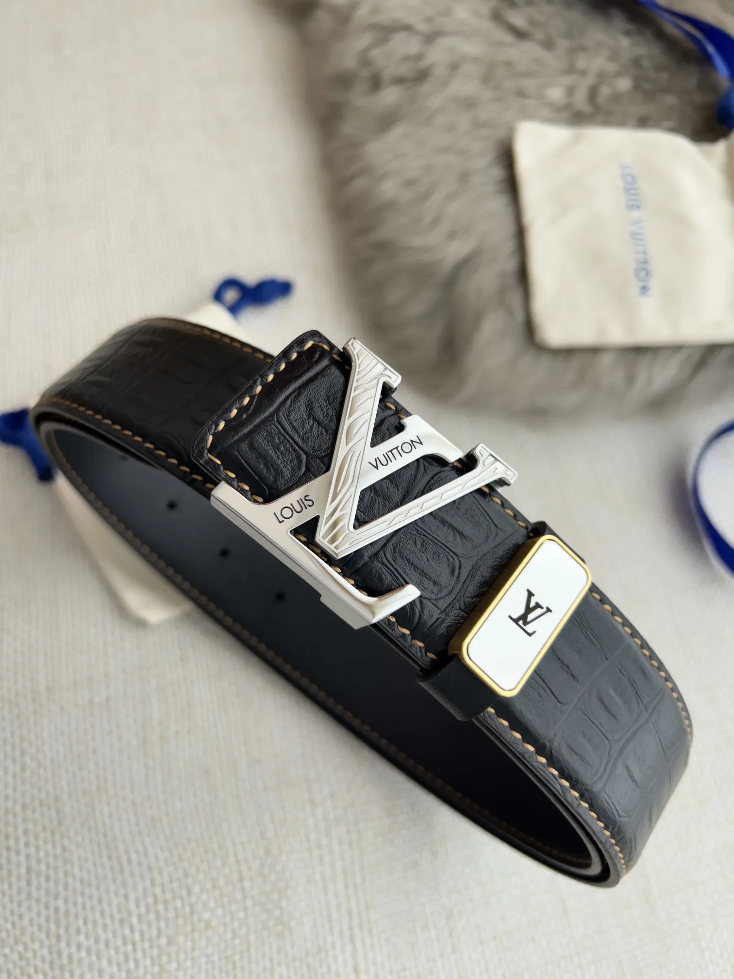 【2026】LV【LOUIS VUITTON】(ルイヴィトン) 3.8cmベルト メンズ  24706