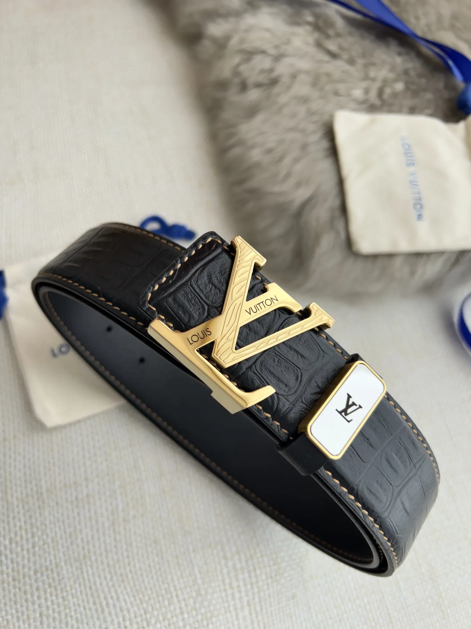 【2026】LV【LOUIS VUITTON】(ルイヴィトン) 3.8cmベルト メンズ  24706