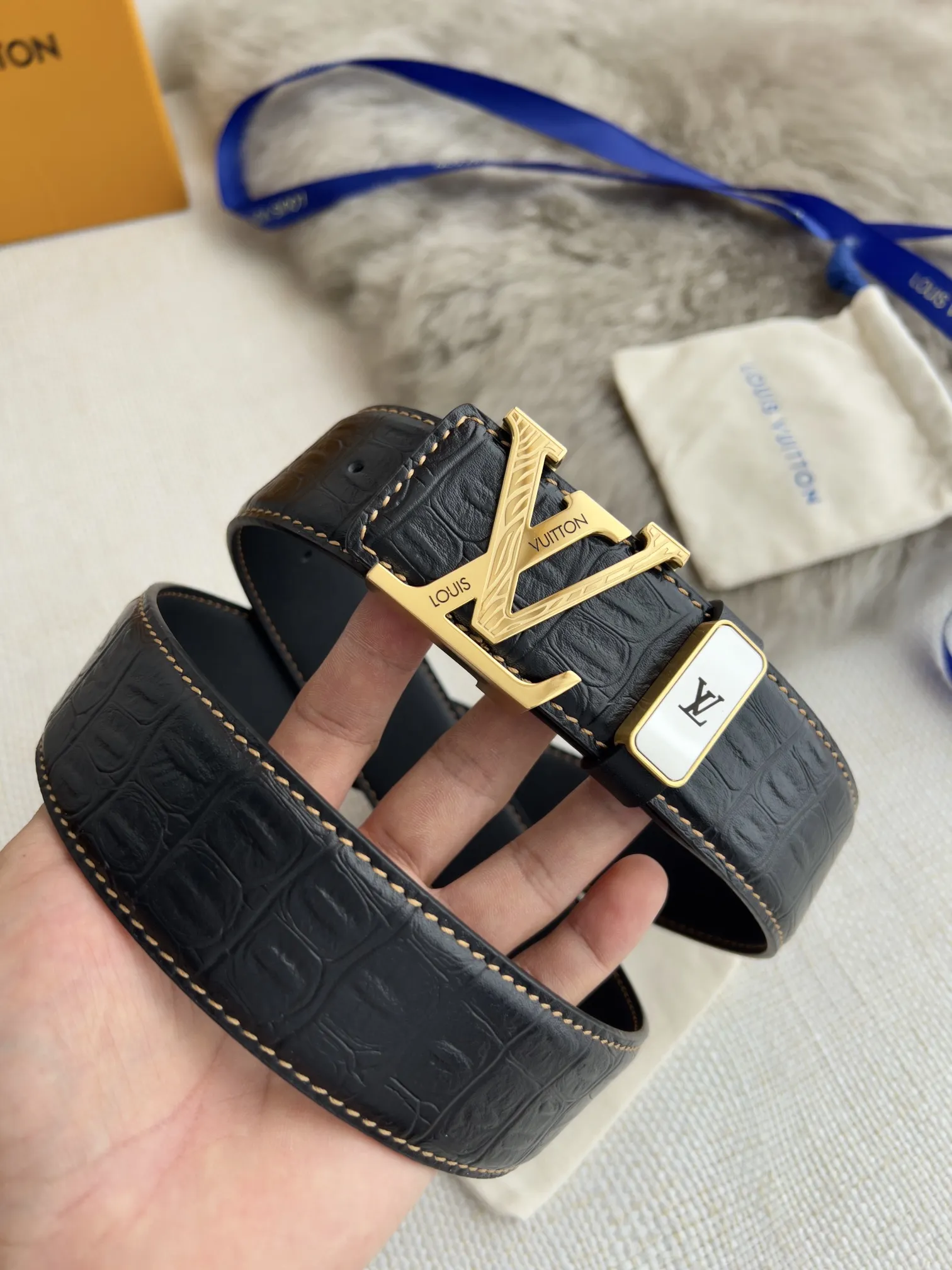 【2026】LV【LOUIS VUITTON】(ルイヴィトン) 3.8cmベルト メンズ  24706