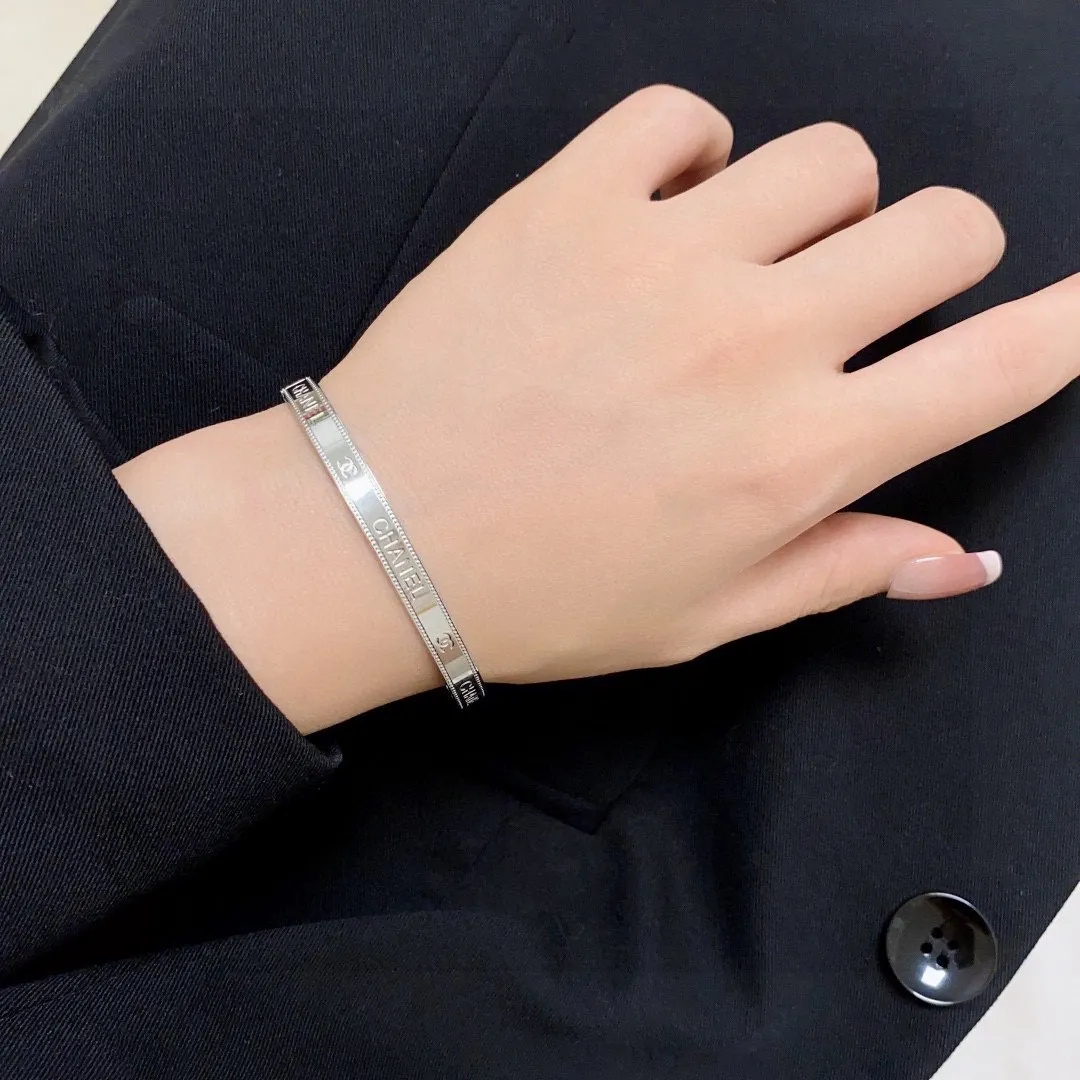【2026】【CHANEL】ブレスレット、ファッションシンプルなスタイル 2471