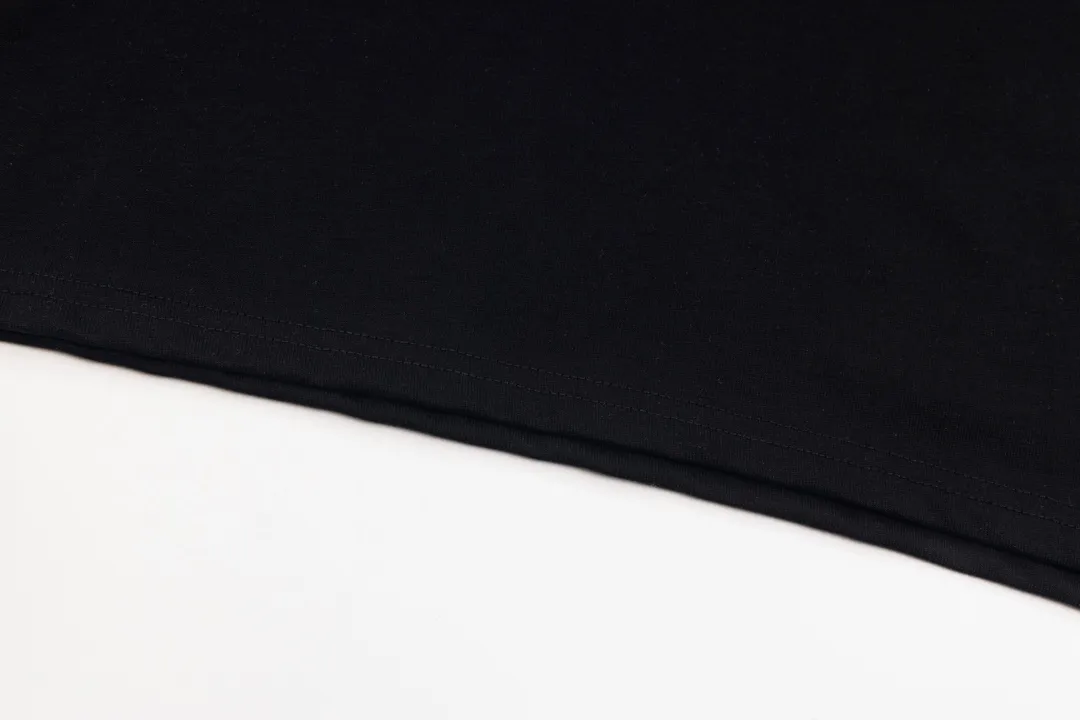 【2026】【LOUIS VUITTON  公式旗艦店】ルイヴィトン  Tシャツ ご好評に付き再入荷 240624