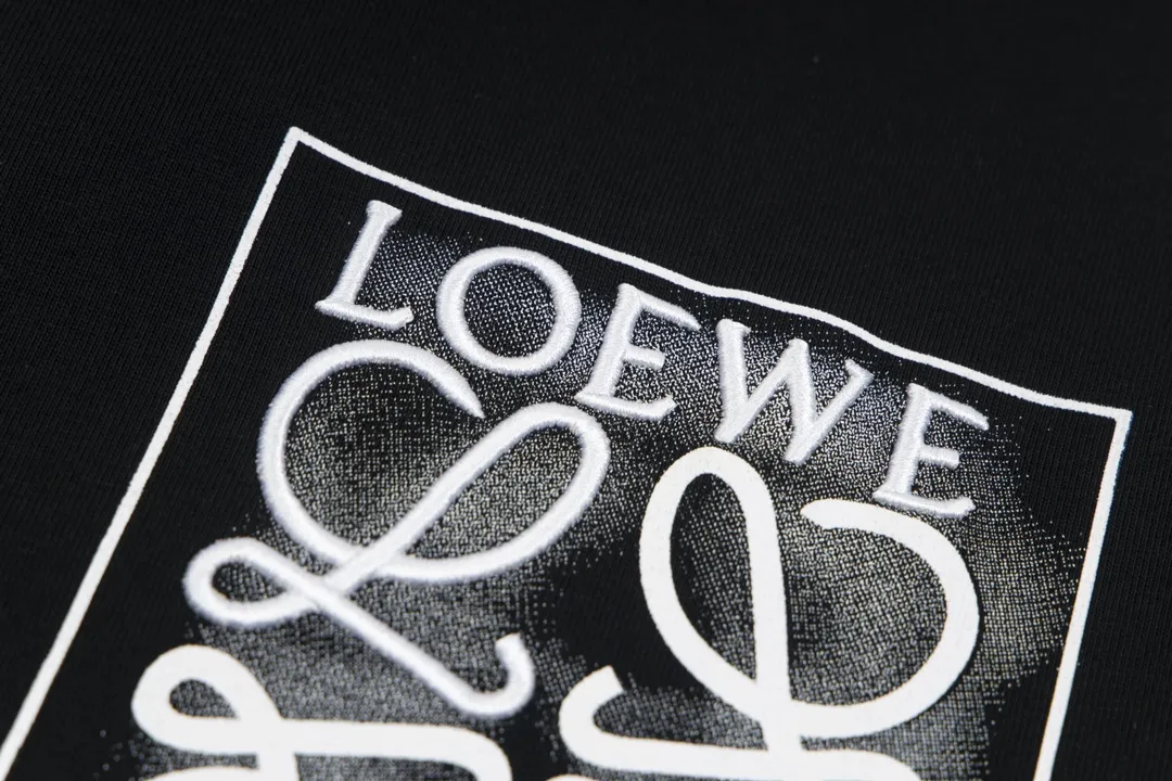 【2026】【LOEWE  公式旗艦店】ロエベ   Tシャツ ご好評に付き再入荷 24613