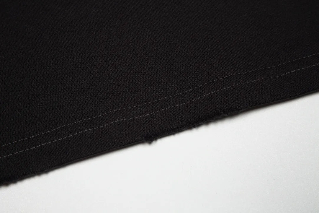 【2026】【BALENCIAGA   公式旗艦店】バレンシアガ  Tシャツ ご好評に付き再入荷！24612