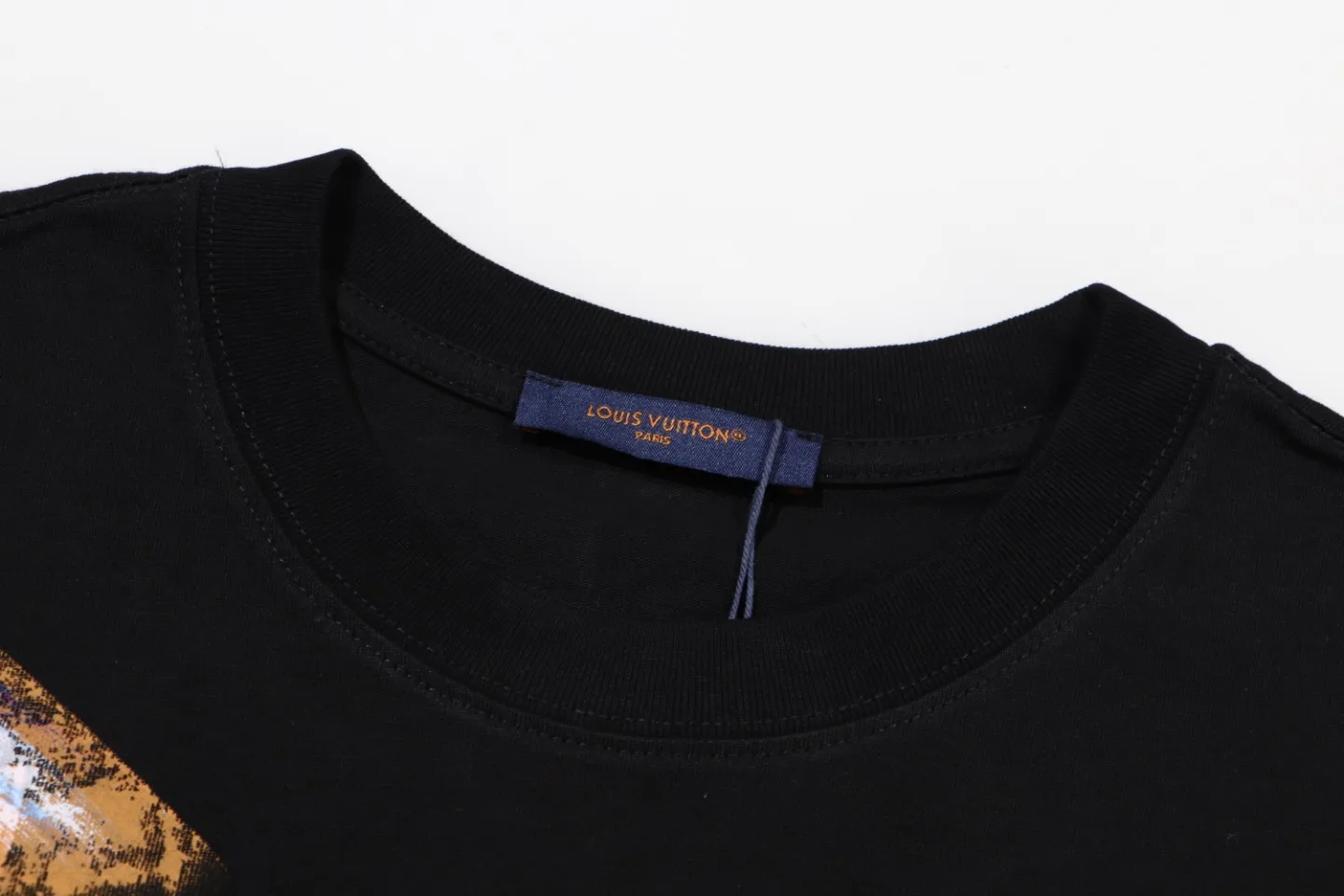 【2026】【LOUIS VUITTON  公式旗艦店】ルイヴィトン  Tシャツ ご好評に付き再入荷 240613