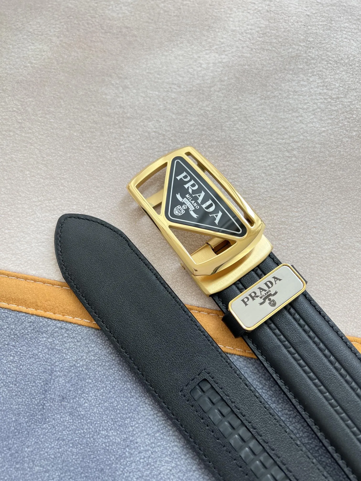 【2026】【PRADA】(プラダ) 3.5cmベルト メンズ
