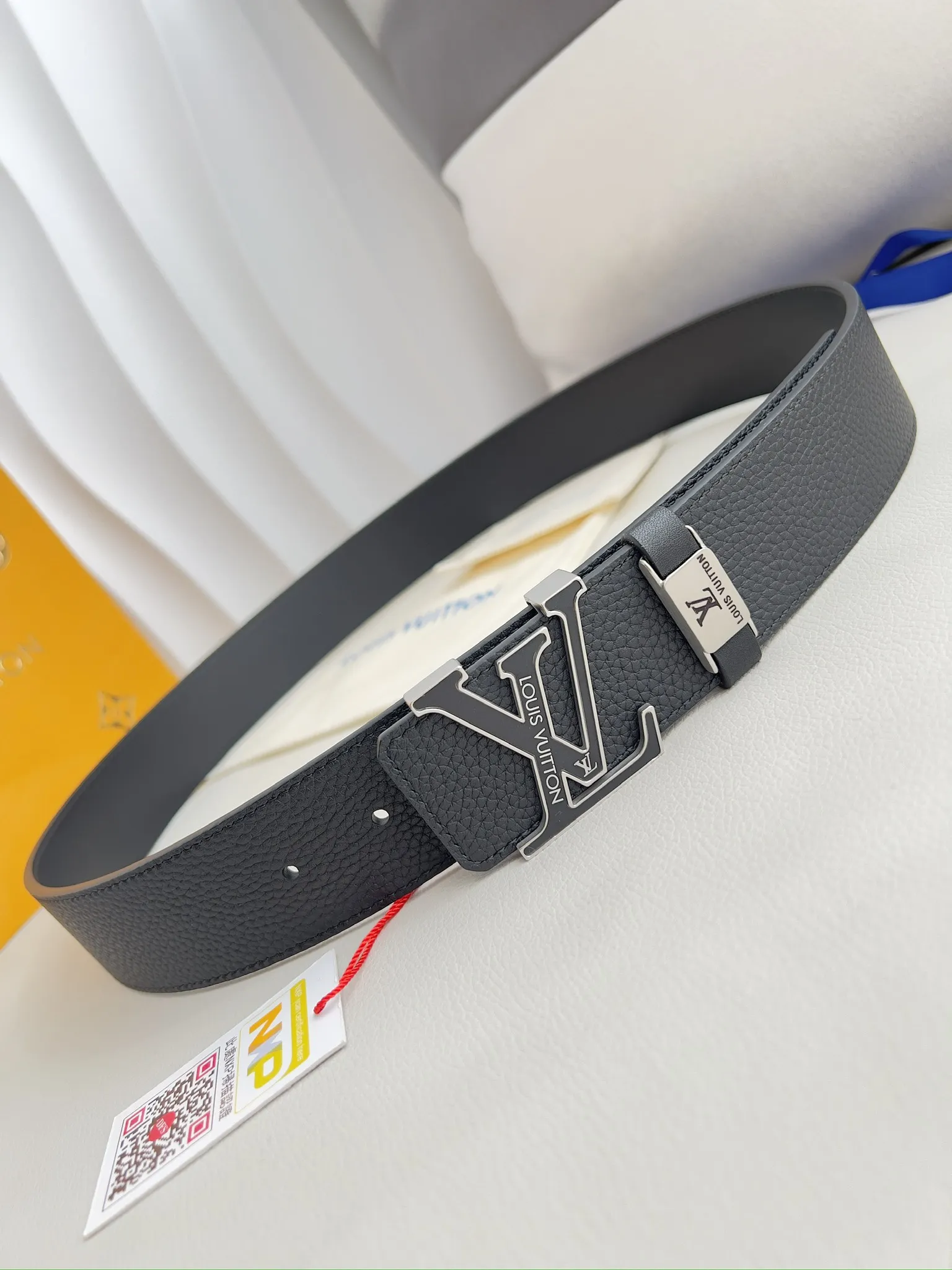 【2026】【LOUIS VUITTON】(ルイヴィトン) 3.8cmベルト メンズ