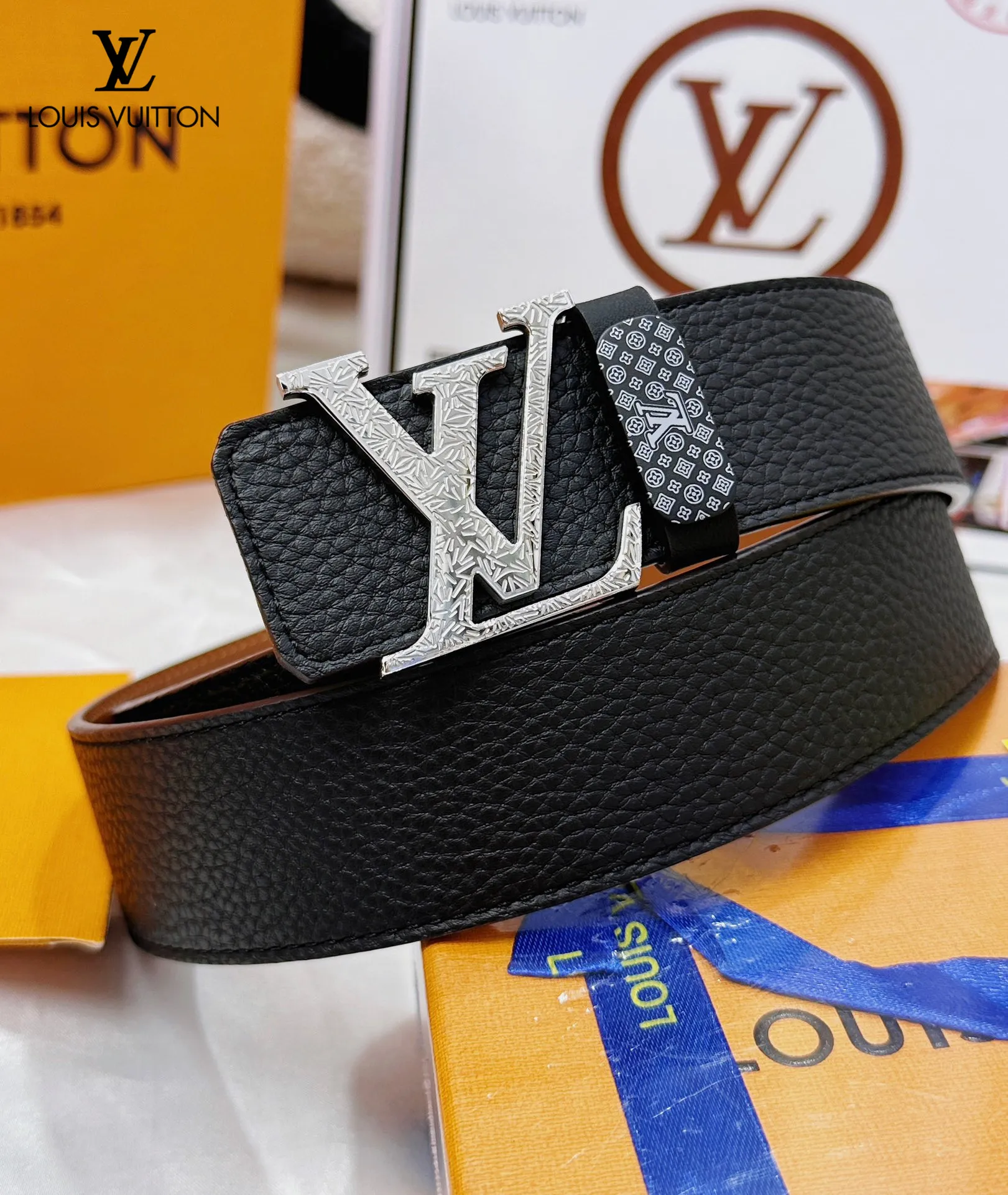 【2026】LV【LOUIS VUITTON】(ルイヴィトン) 3.8cmベルト メンズ