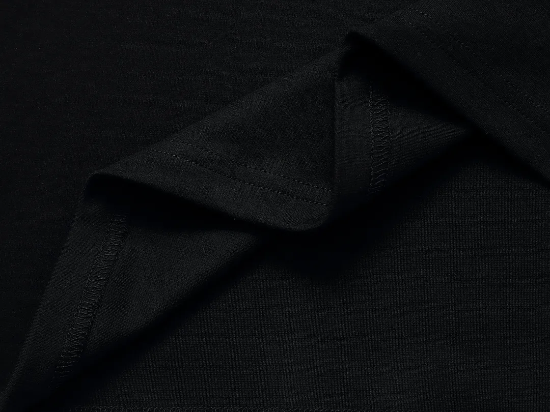 【2026】【DIOR 公式旗艦店】ディオール    Tシャツ ご好評に付き再入荷！