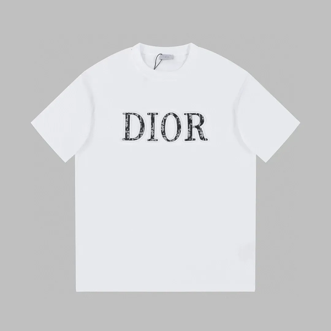 【2026】【DIOR 公式旗艦店】ディオール    Tシャツ ご好評に付き再入荷！